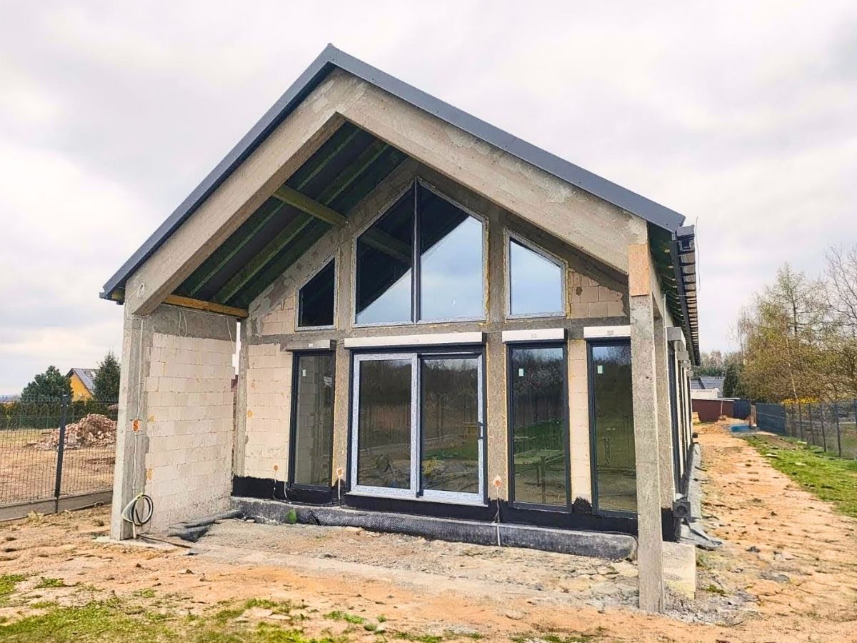 Budowa domu jednorodzinnego 106 m2m2 Sarnów śląskie